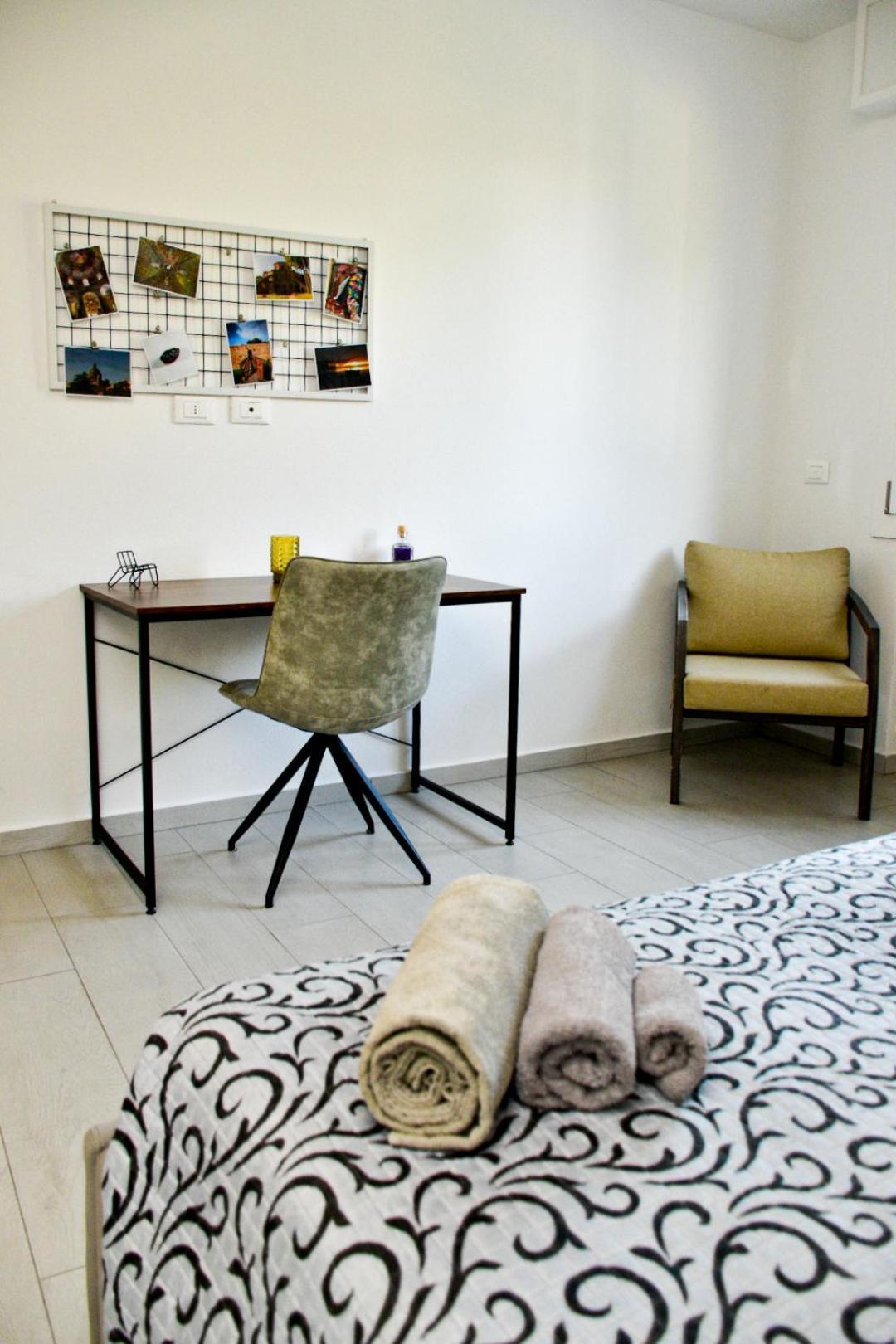Obsidian -Centro- Wifi + Free Parking Appartement Ravenna Buitenkant foto